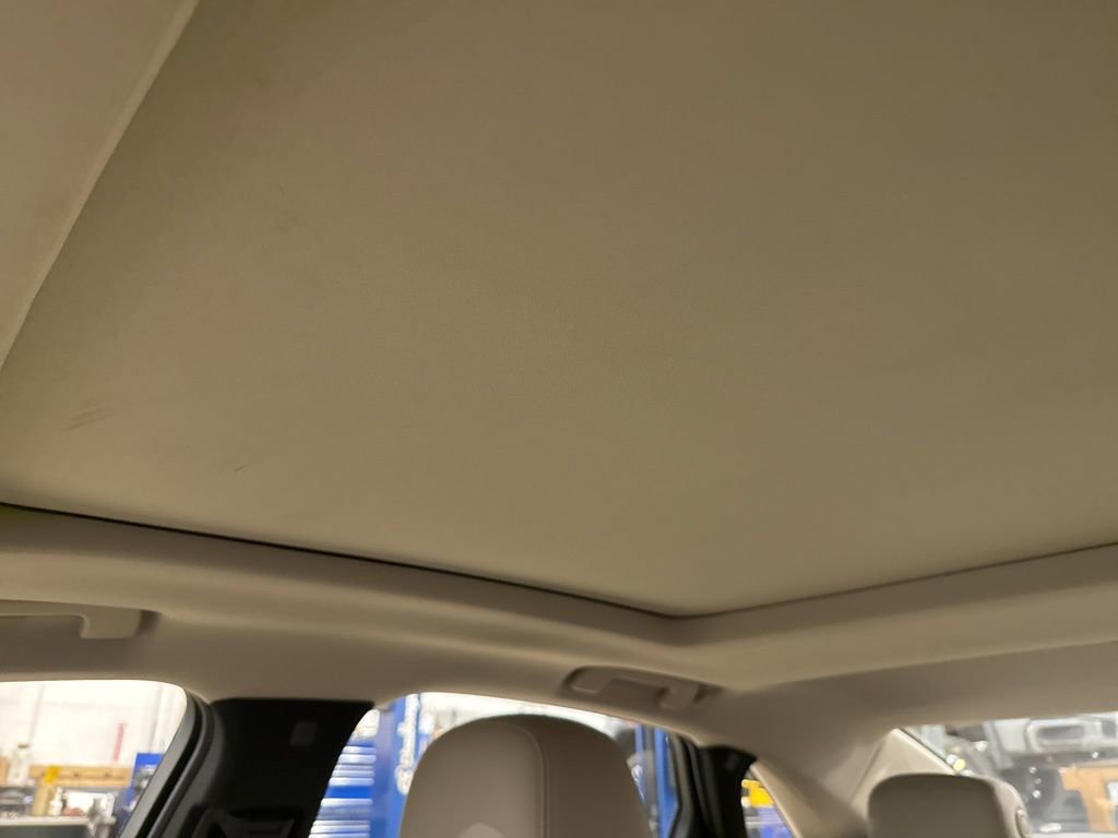 Used 2019 Cadillac XTS Luxury w/ Driver Awareness Package image 44