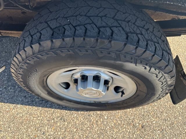 Used 2017 Chevrolet Express 3500 LS w/ Cold Climate Package image 5