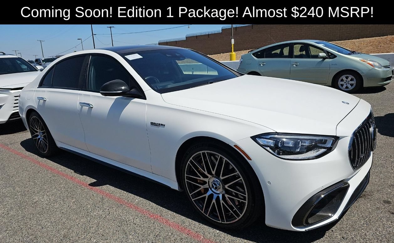 Used 2024 Mercedes-Benz S 63 AMG S w/ Carbon Fiber Exterior Package image 1