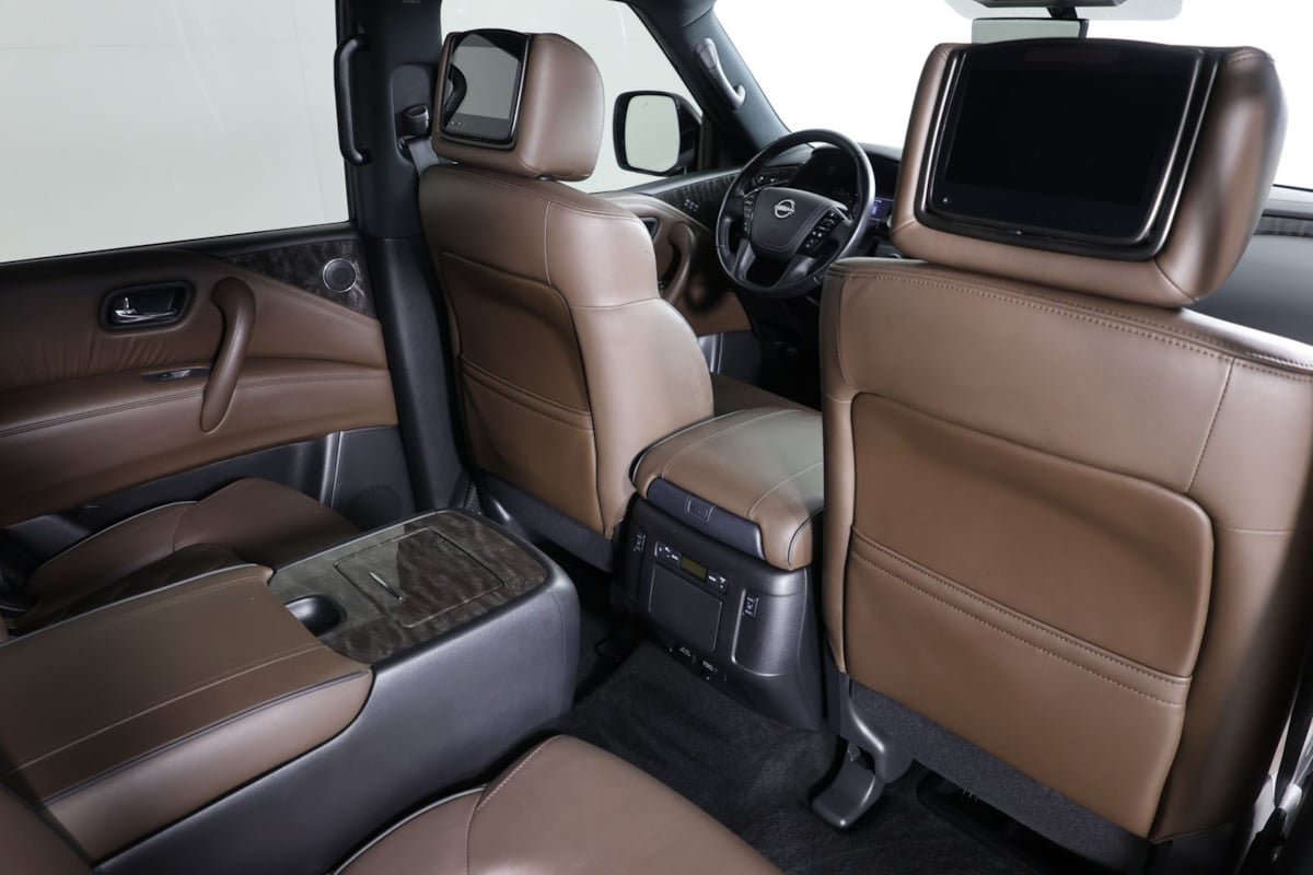 Used 2023 Nissan Armada Platinum AWD/4WD image 43
