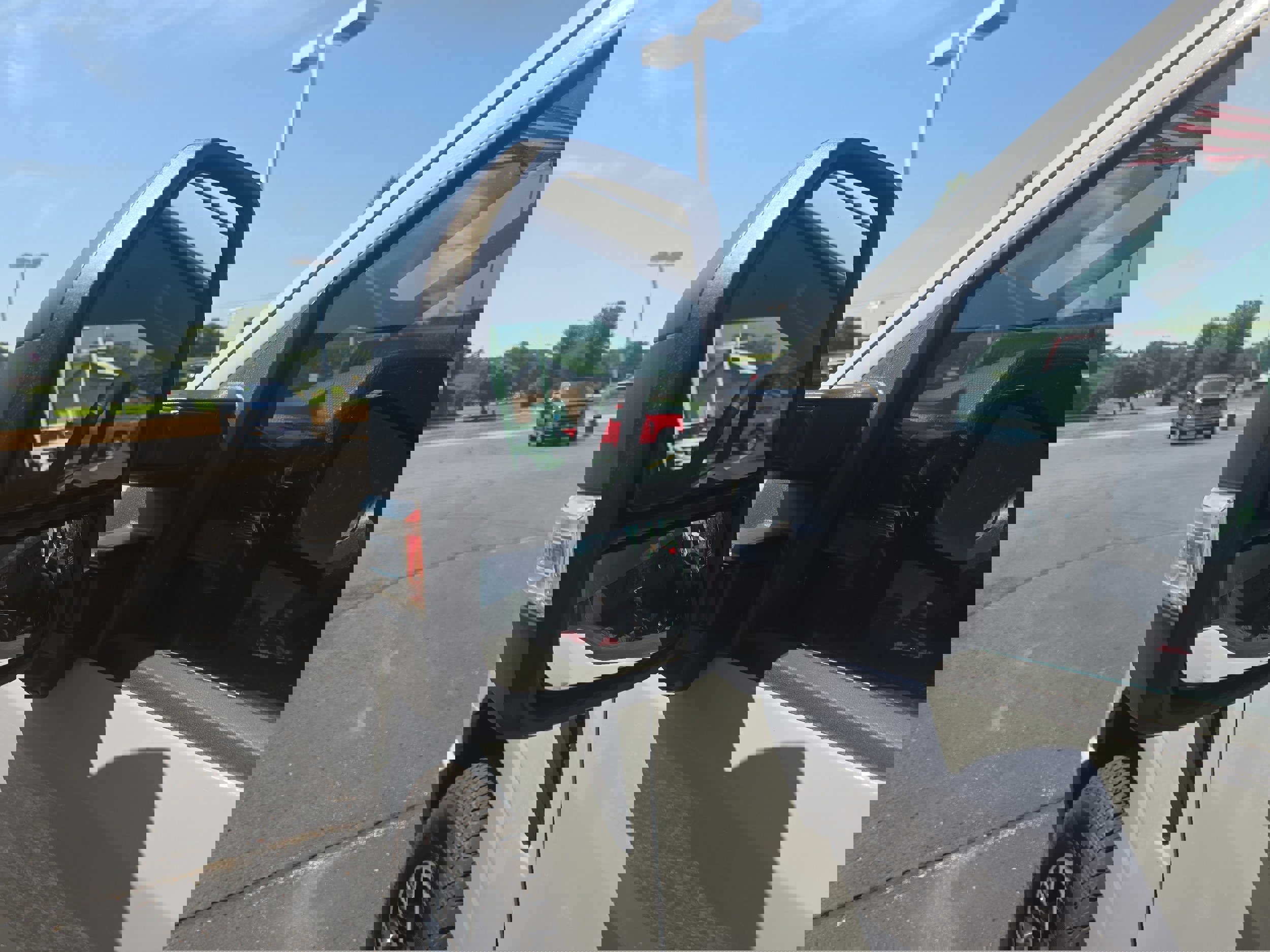 Used 2023 Ford F150 XLT w/ Equipment Group 302A High image 10