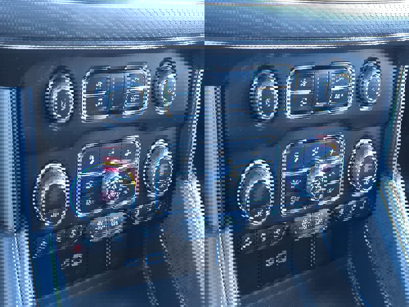 Used 2023 Chevrolet Tahoe Premier image 23