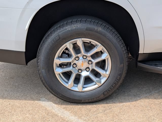 New 2026 Chevrolet Tahoe LS RWD image 3