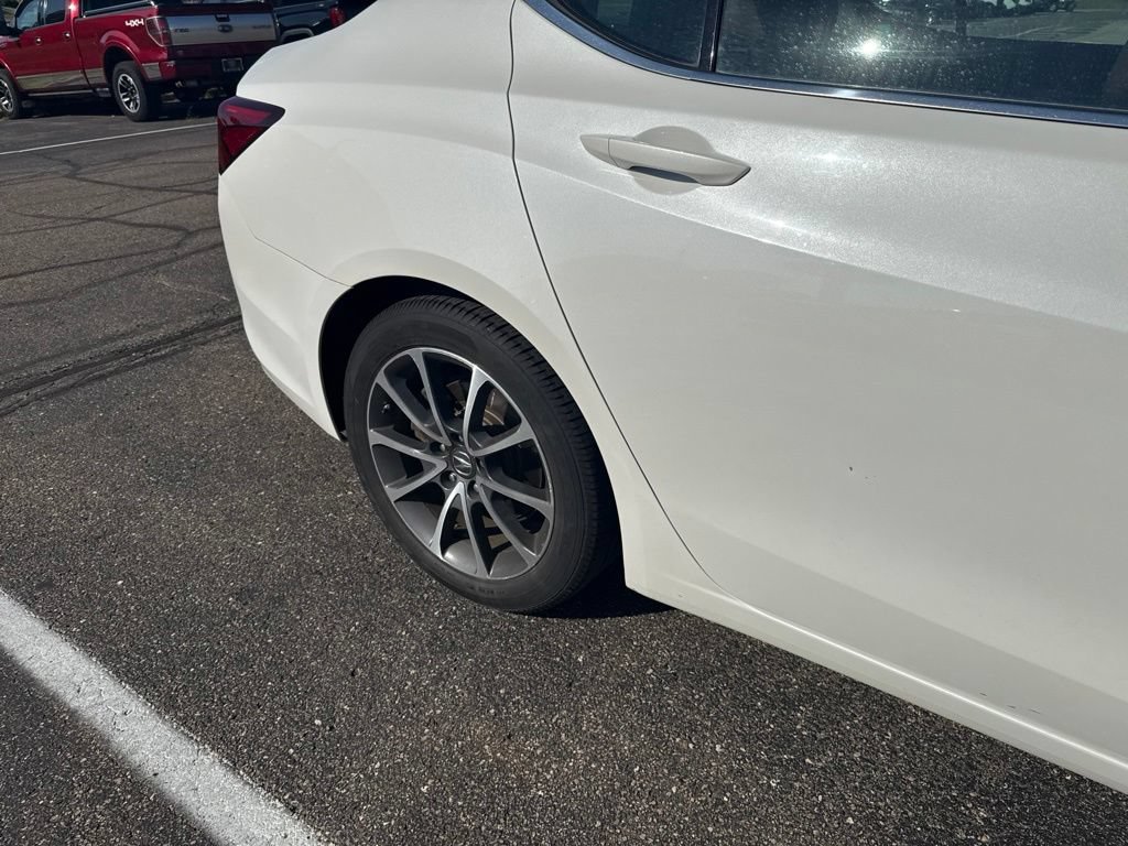 Used 2015 Acura TLX V6 FWD image 10
