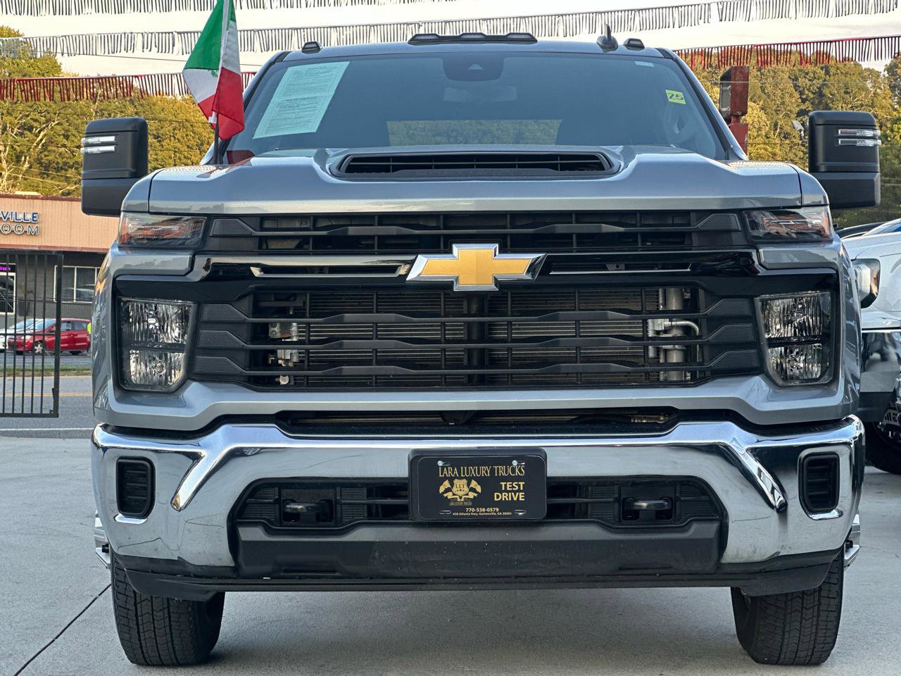 Used 2025 Chevrolet Silverado 3500 W/T w/ WT Convenience Package AWD/4WD image 2