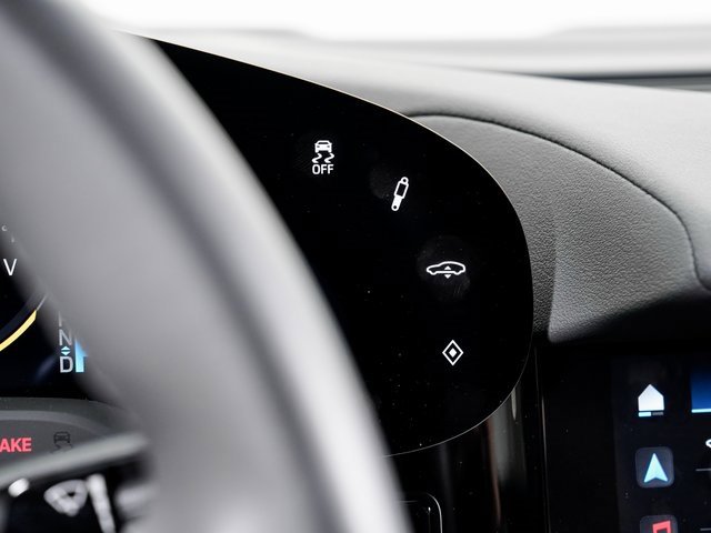 Used 2023 Porsche Taycan image 12