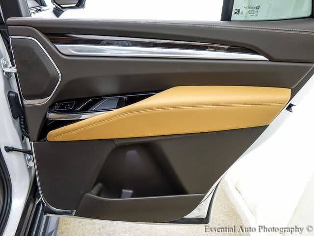 Certified 2025 Cadillac Escalade Premium Luxury w/ LPO, Floor Liner Package AWD/4WD image 28