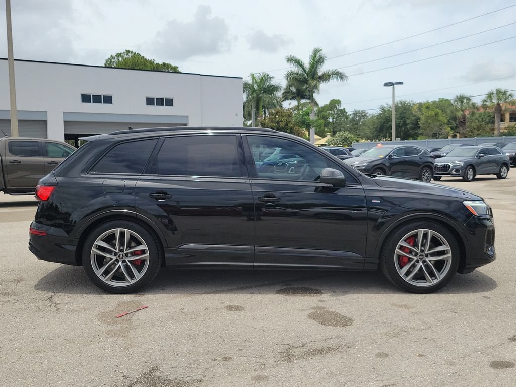 Certified 2026 Audi Q7 3.0T Prestige AWD/4WD image 3