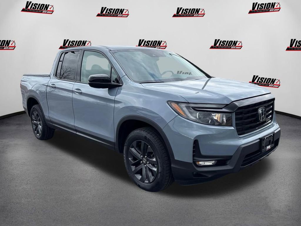 Used 2023 Honda Ridgeline Sport image 3