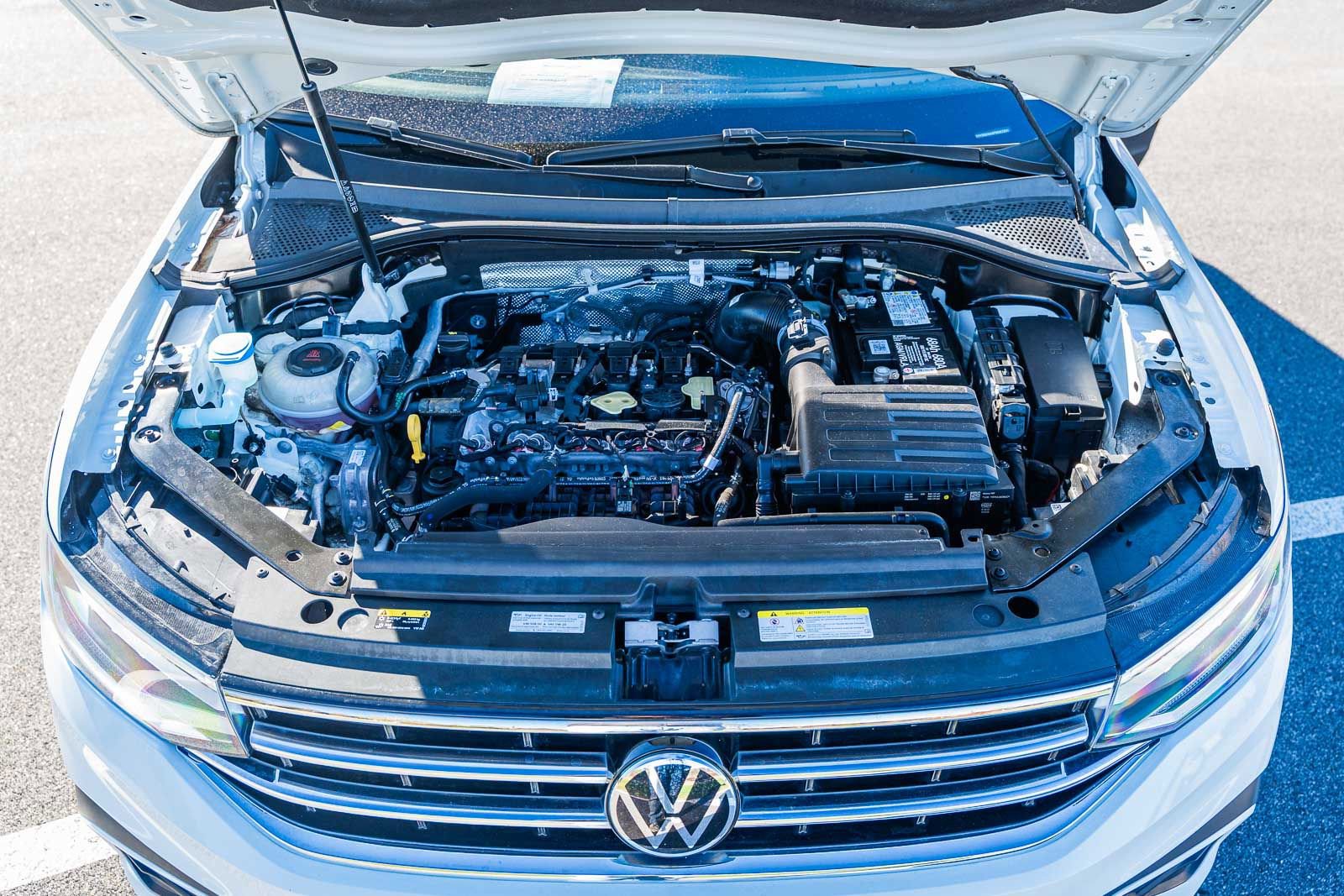 Used 2023 Volkswagen Tiguan SE image 22