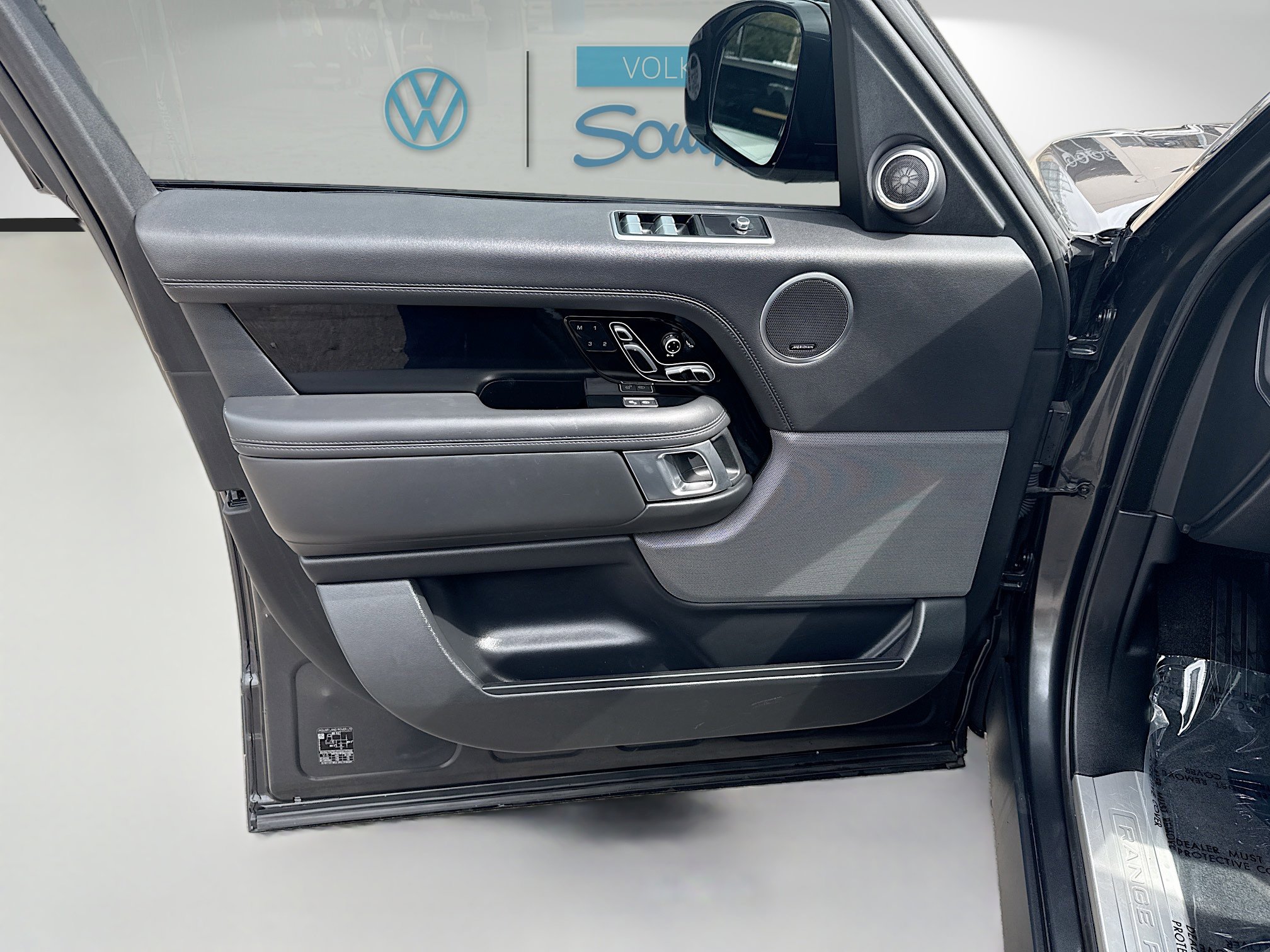 Used 2019 Land Rover Range Rover Supercharged AWD/4WD image 20