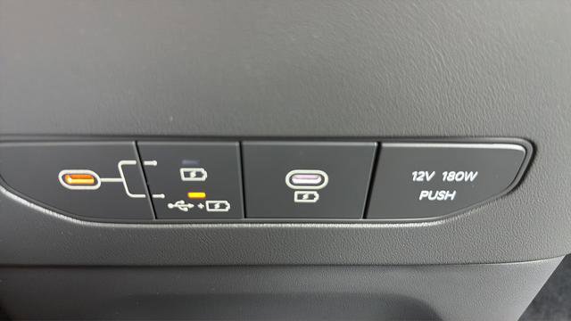 Used 2026 Kia EV9 Wind image 54