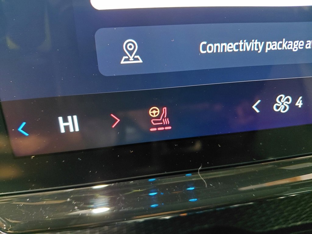 Certified 2025 Ford Expedition Max Platinum w/ Stealth Appearance Package image 8