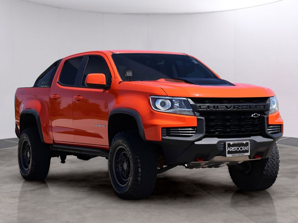 Used 2021 Chevrolet Colorado ZR2 w/ ZR2 Dusk Special Edition AWD/4WD image 3