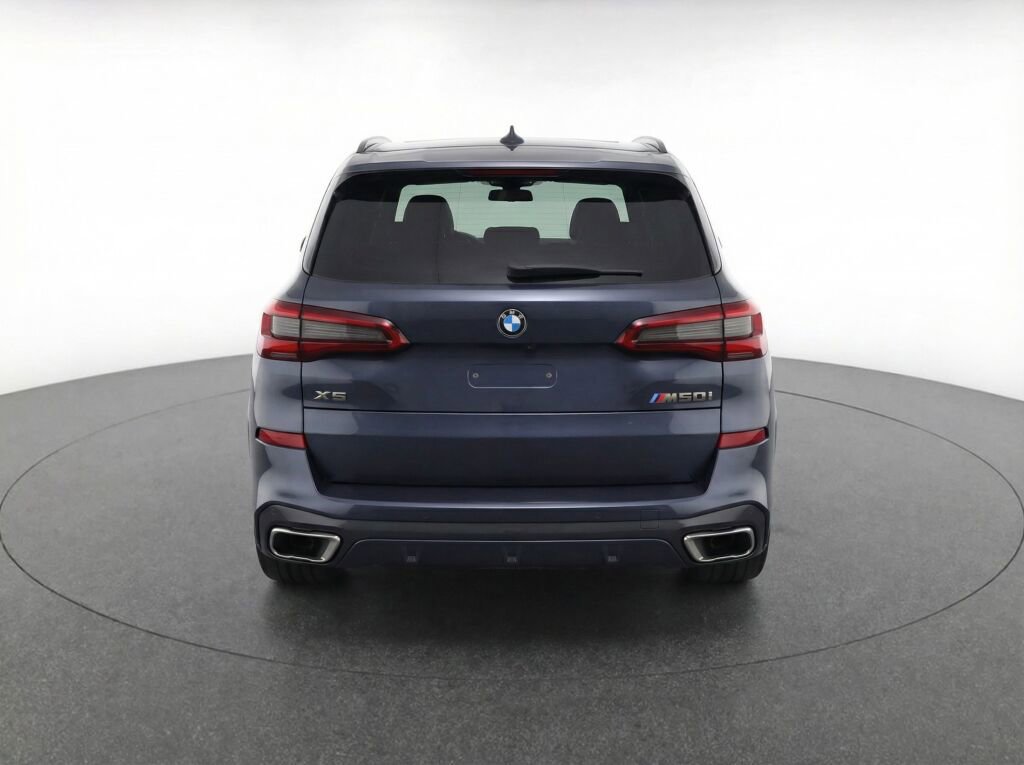 Used 2020 BMW X5 M50i w/ Premium Package image 7