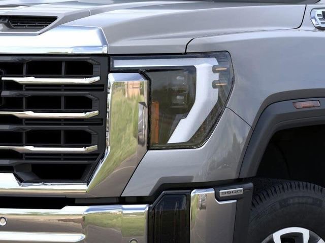New 2026 GMC Sierra 3500 SLT w/ SLT Premium Package AWD/4WD image 10