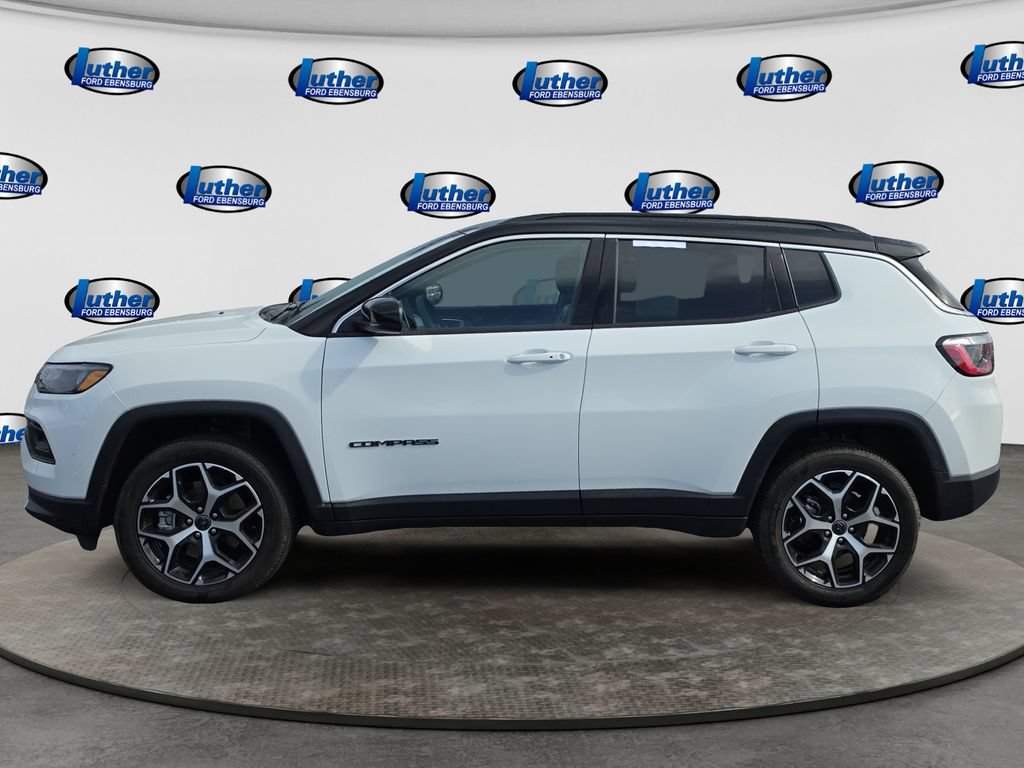 Used 2026 Jeep Compass Limited AWD/4WD image 2