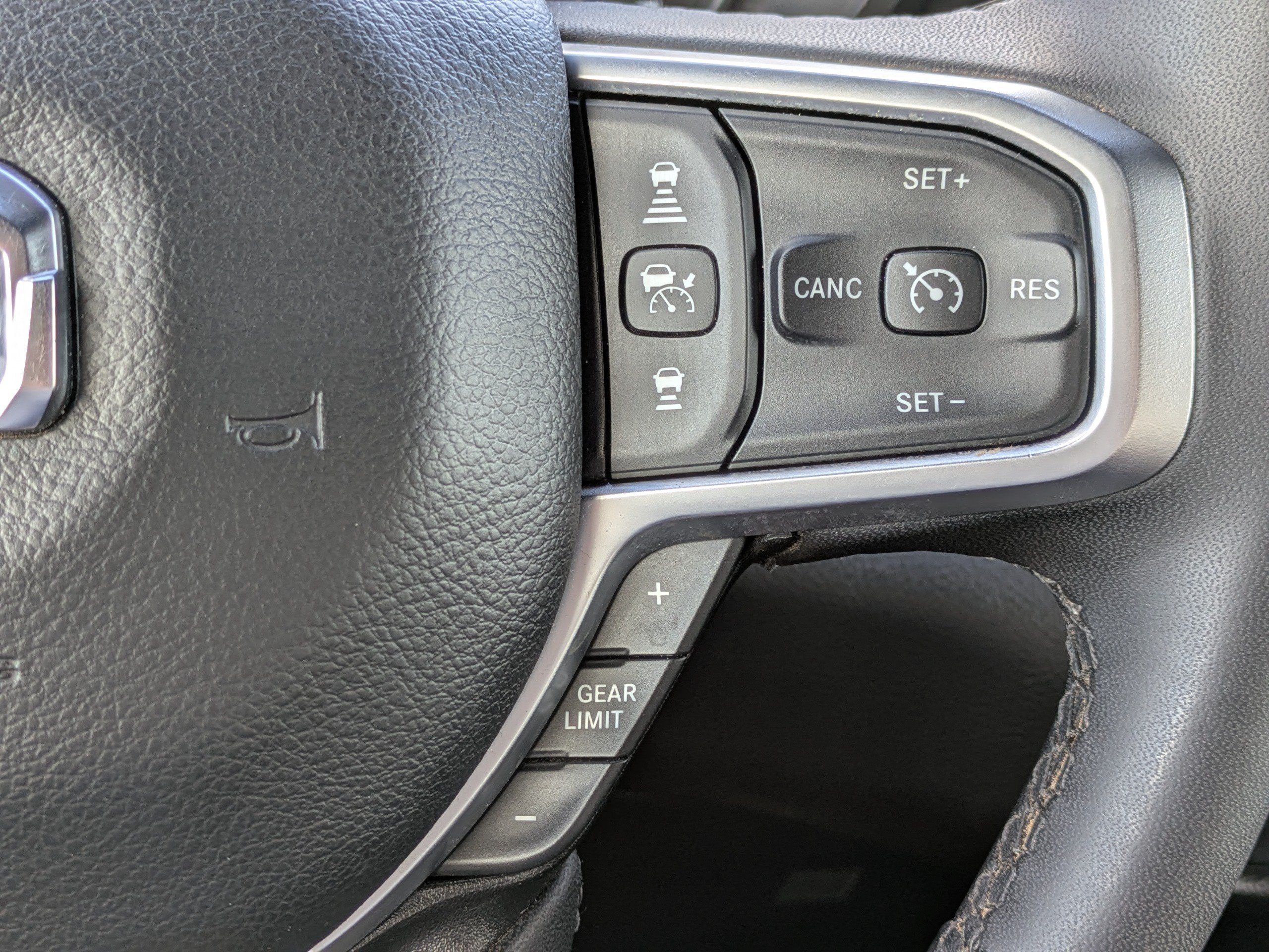 Used 2025 RAM 1500 Big Horn AWD/4WD image 21