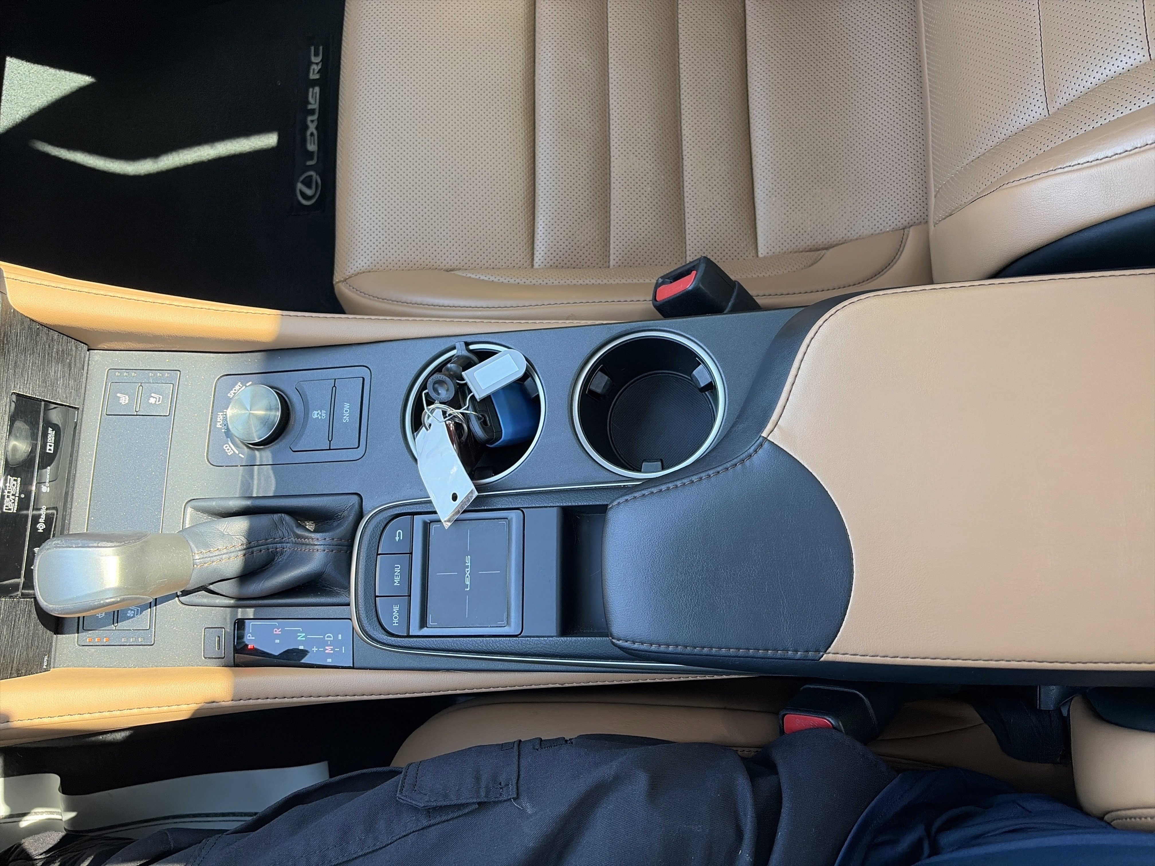 Used 2015 Lexus RC 350 w/ Luxury Package RWD image 17