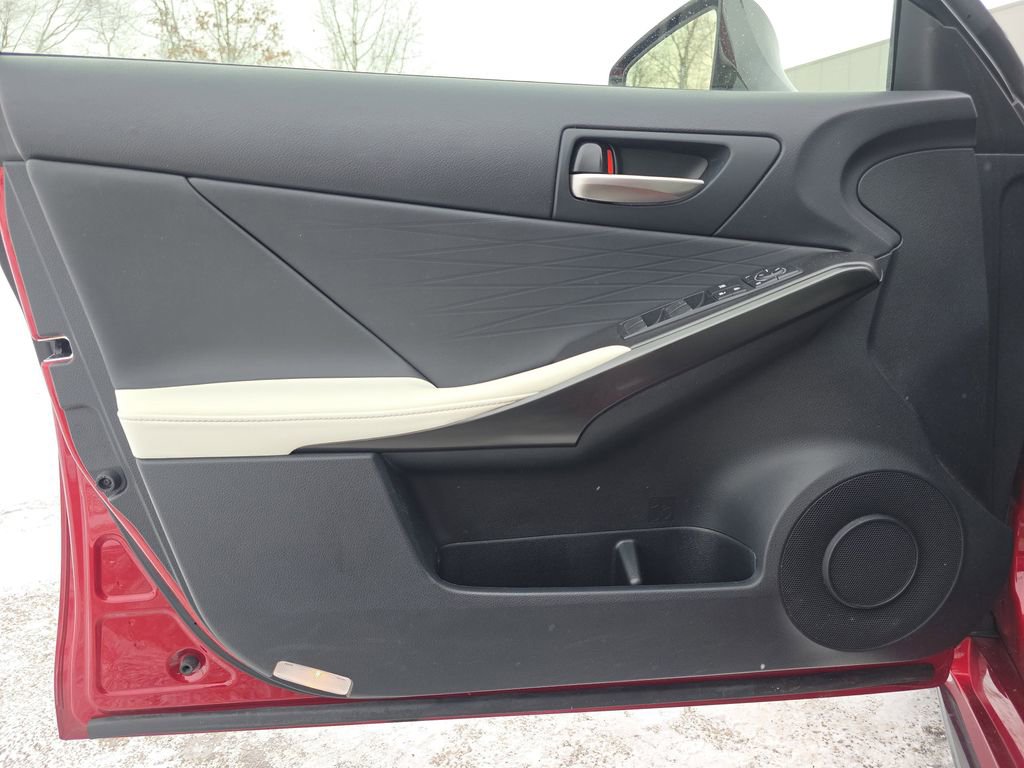 Certified 2021 Lexus IS 350 F Sport image 36