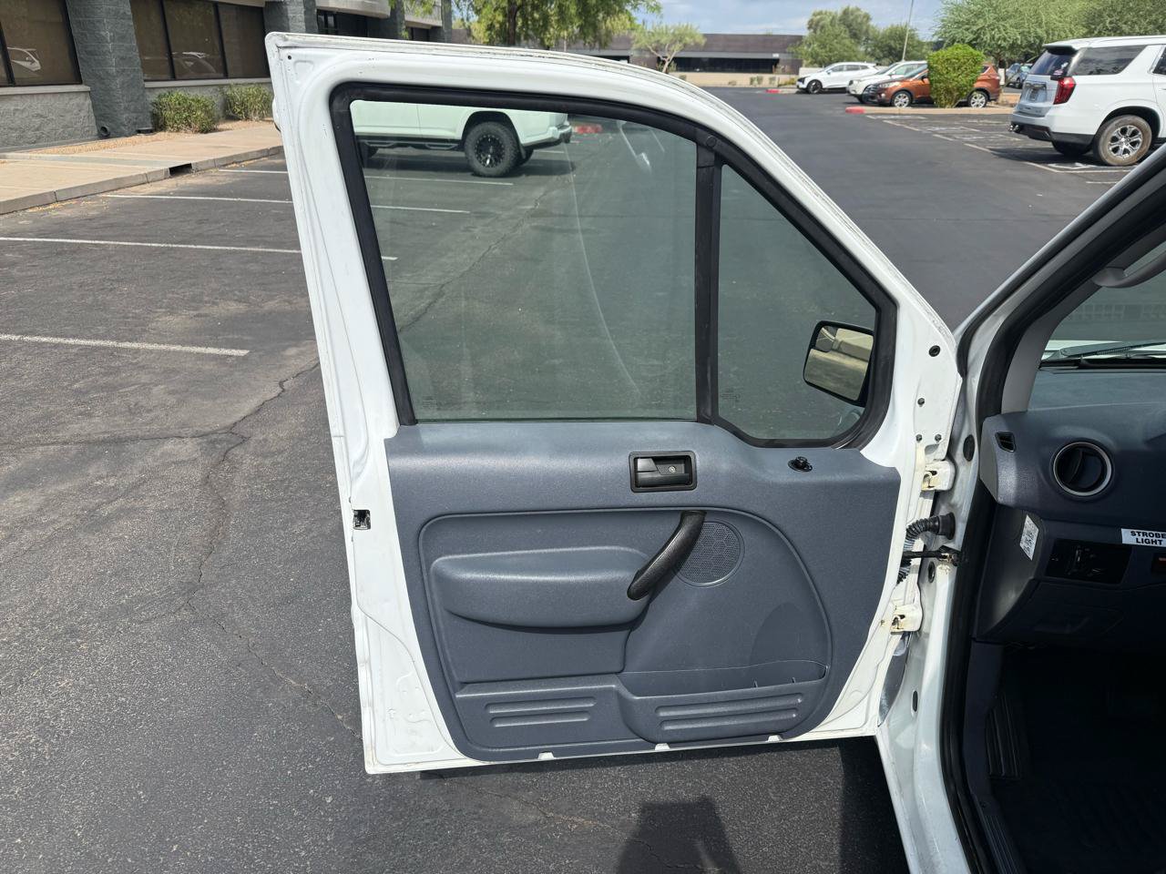 Used 2013 Ford Transit Connect XLT FWD image 10