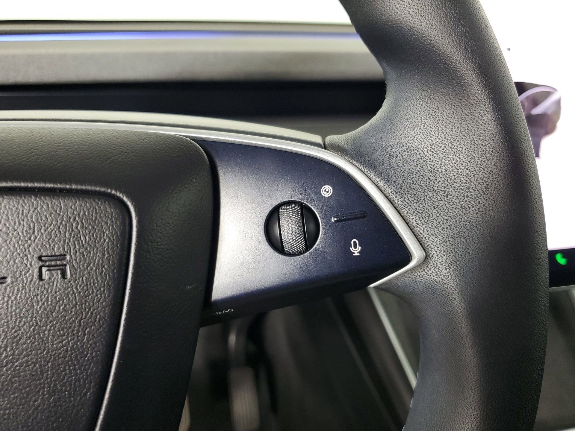 Used 2026 Tesla Model Y Long Range image 37