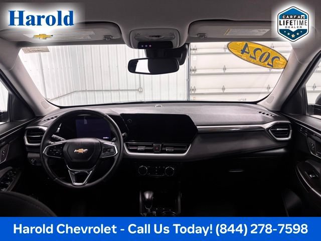 Used 2024 Chevrolet TrailBlazer LT w/ Convenience Package FWD image 13