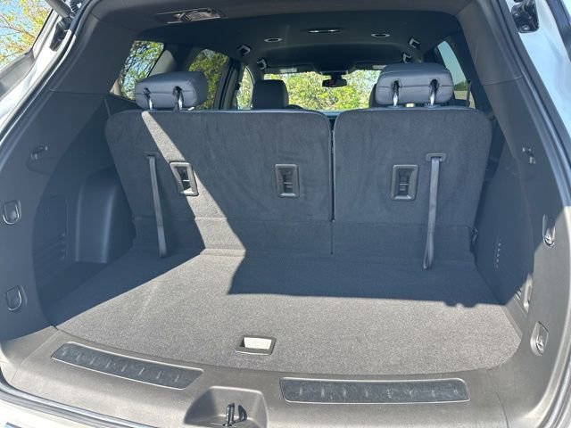 Used 2024 Buick Enclave Essence FWD image 58