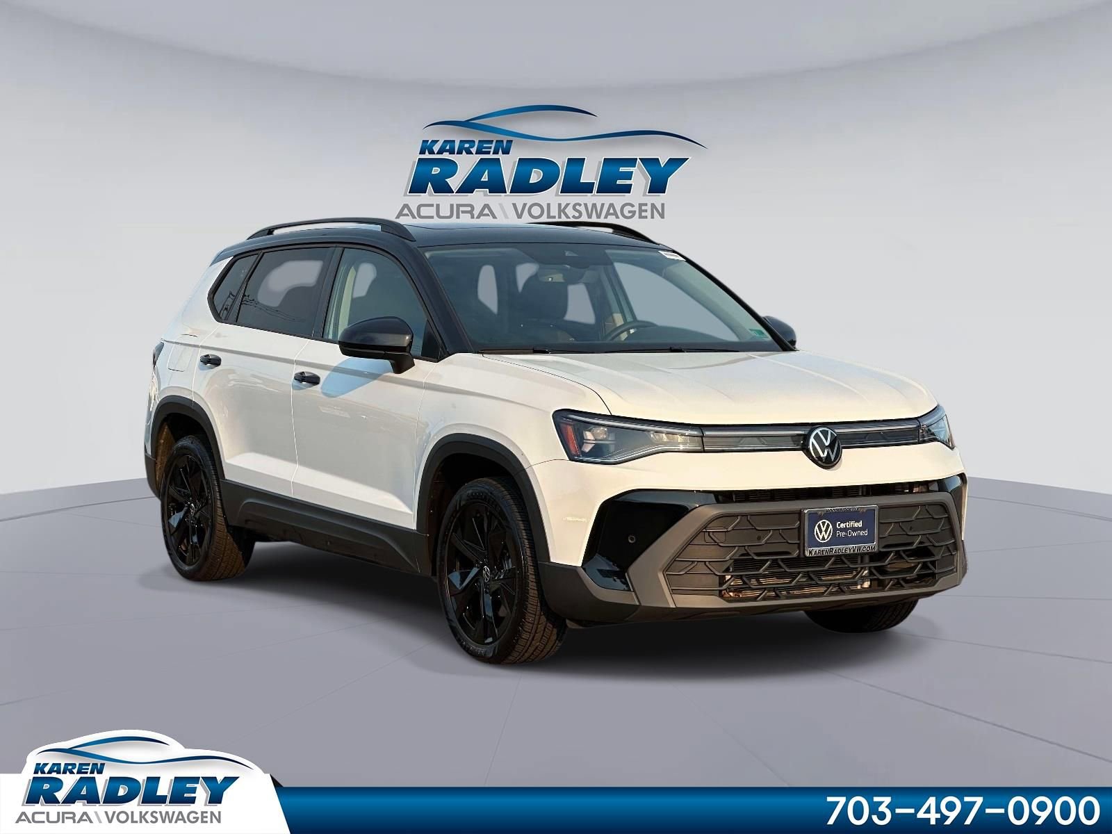 Used 2025 Volkswagen Taos SE FWD image 1