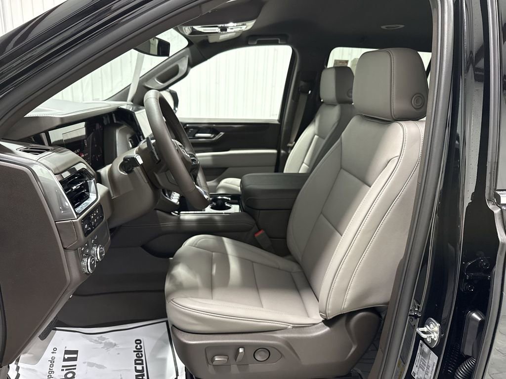New 2026 GMC Yukon XL Elevation w/ LPO, Floor Liner Package AWD/4WD image 20