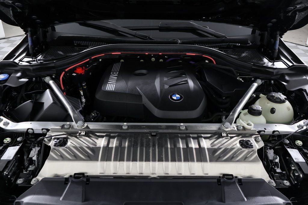 Used 2025 BMW X3 xDrive30i w/ Convenience Package image 15