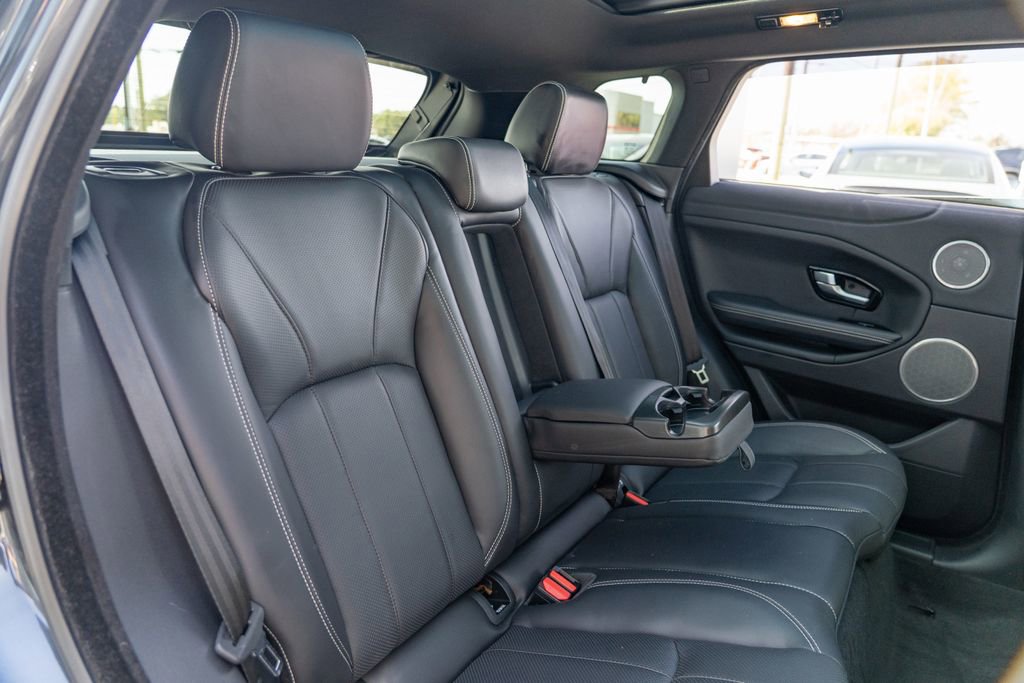 Used 2017 Land Rover Range Rover Evoque HSE image 17