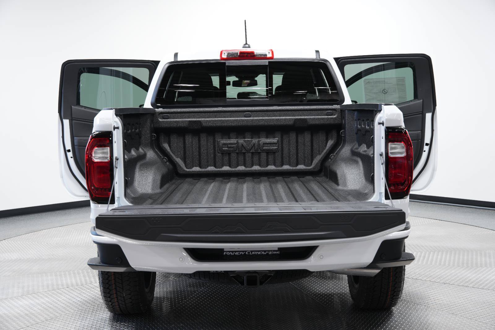 New 2026 GMC Canyon Denali AWD/4WD image 13