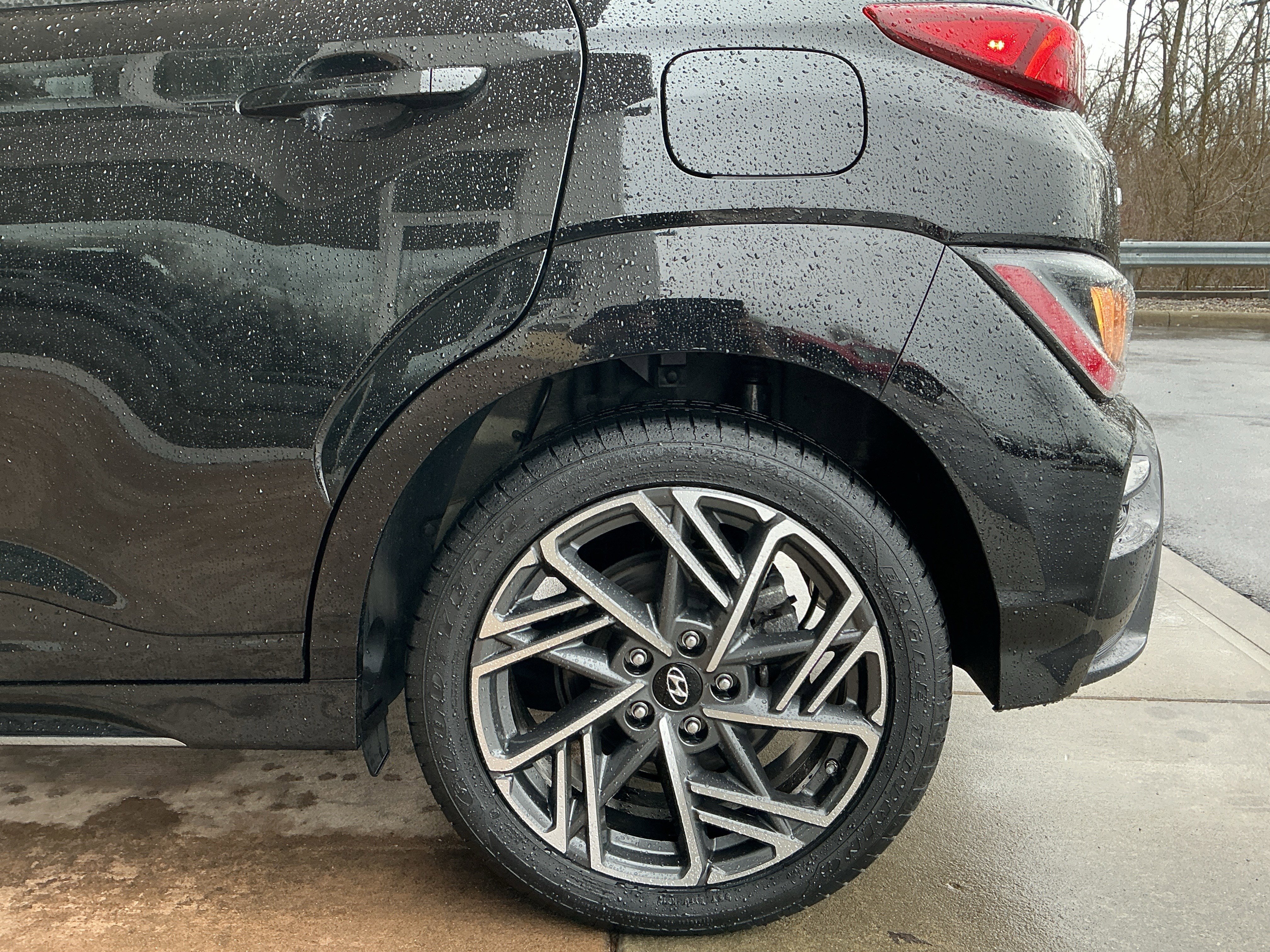 Used 2022 Hyundai Kona N Line w/ Tech Package image 23