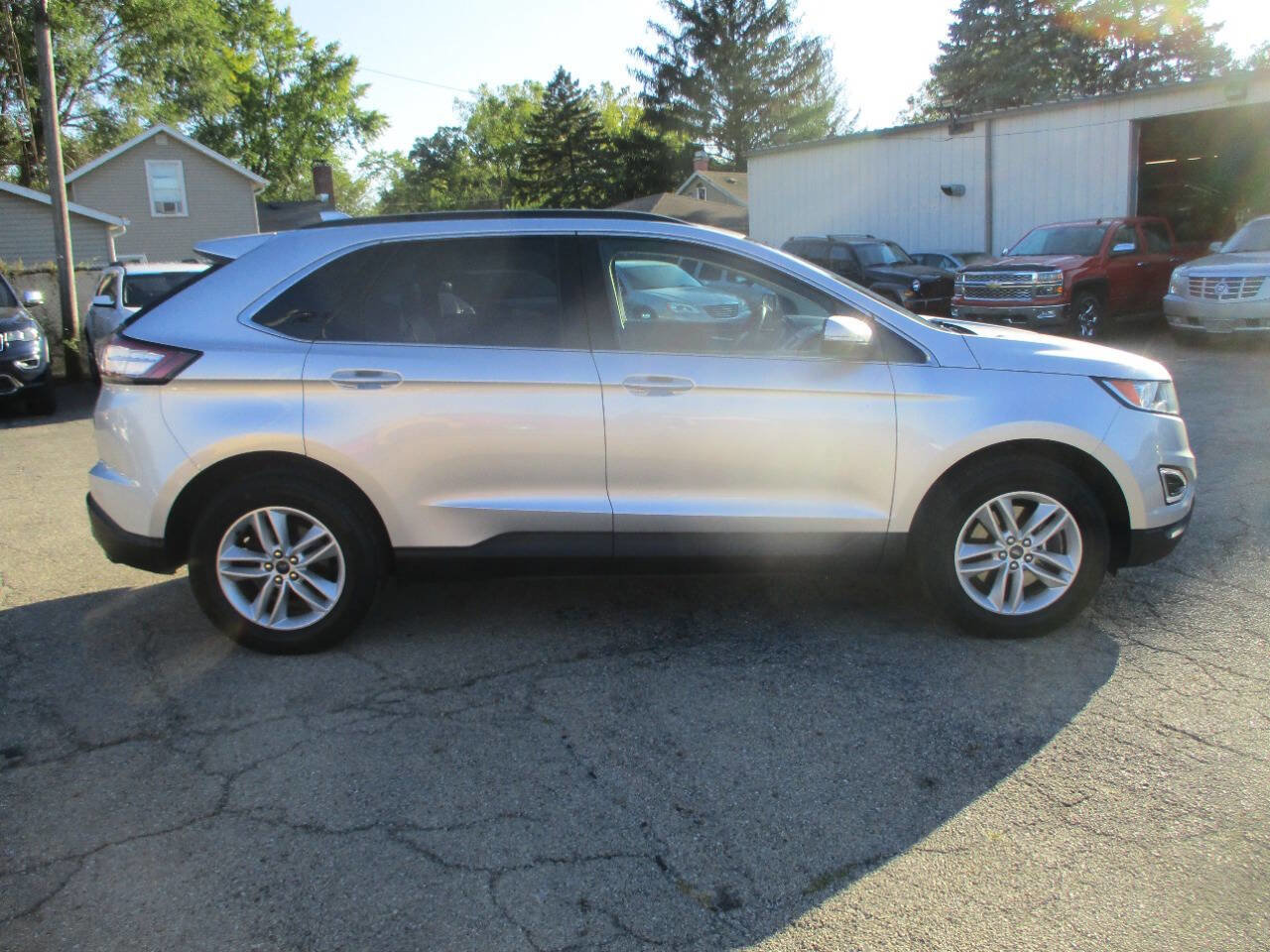 Used 2017 Ford Edge SEL w/ Class II Trailer Tow Package image 6