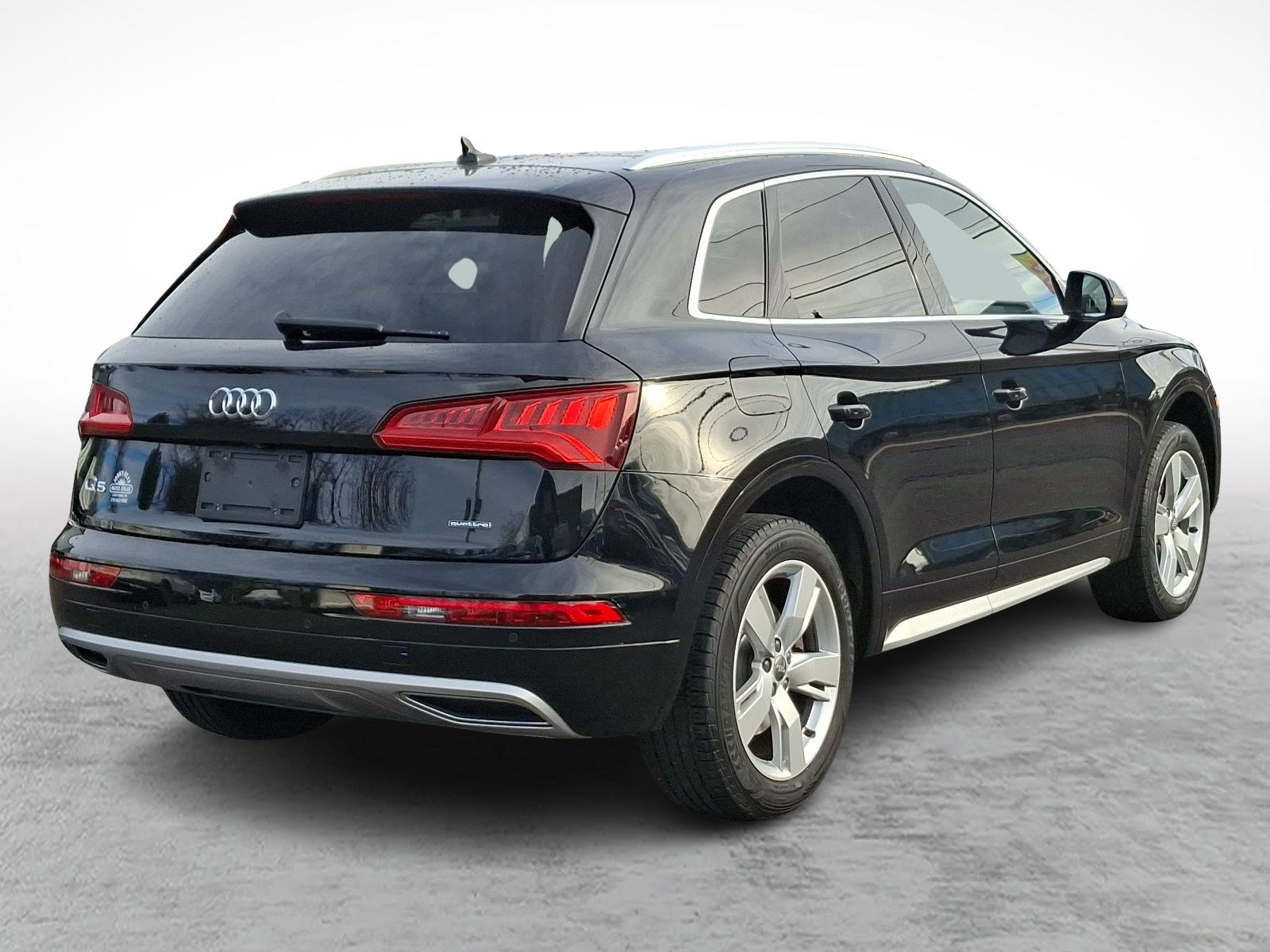 Used 2019 Audi Q5 2.0T Premium Plus w/ Premium Plus Package AWD/4WD image 6