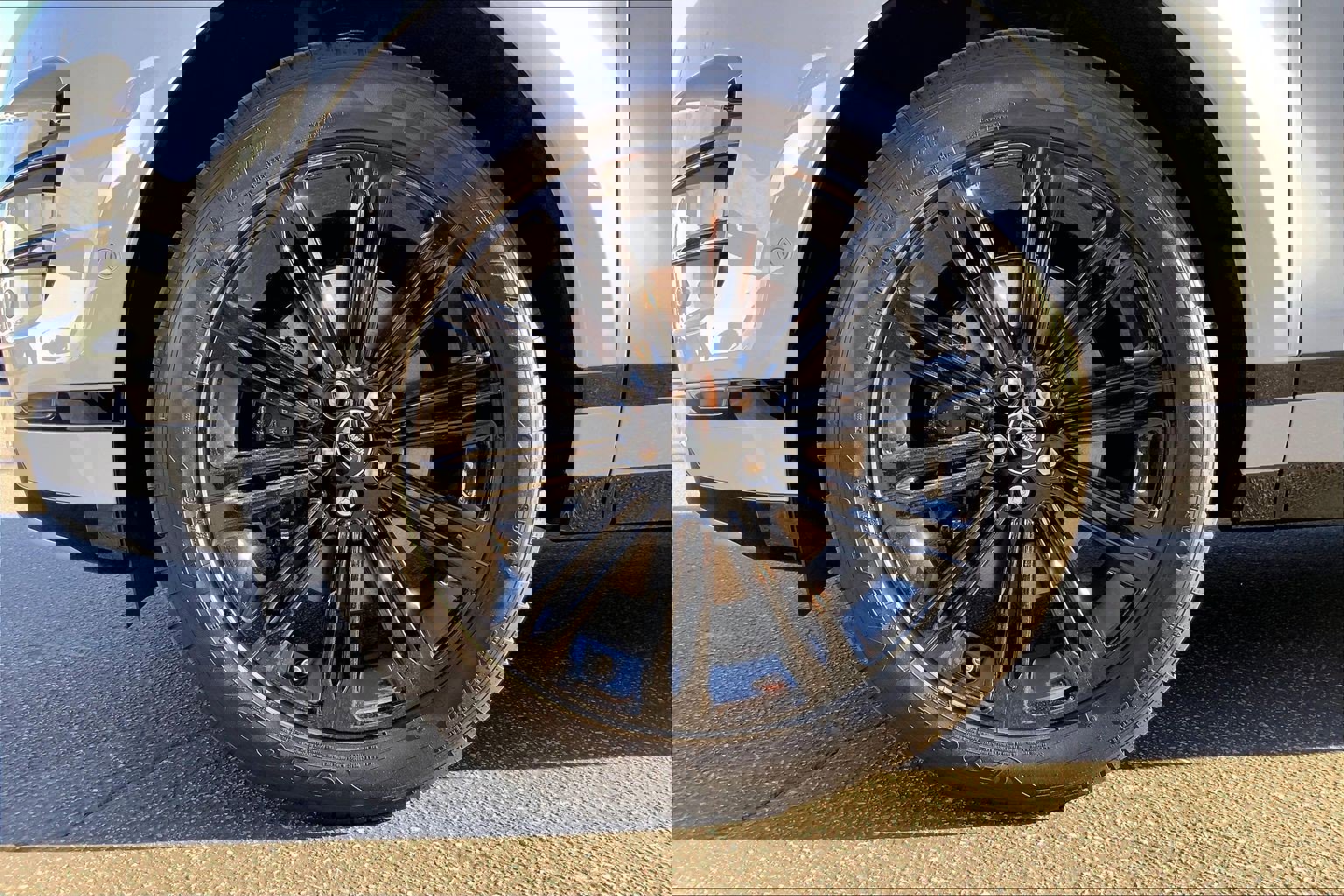 New 2026 Land Rover Range Rover Evoque Dynamic SE image 17