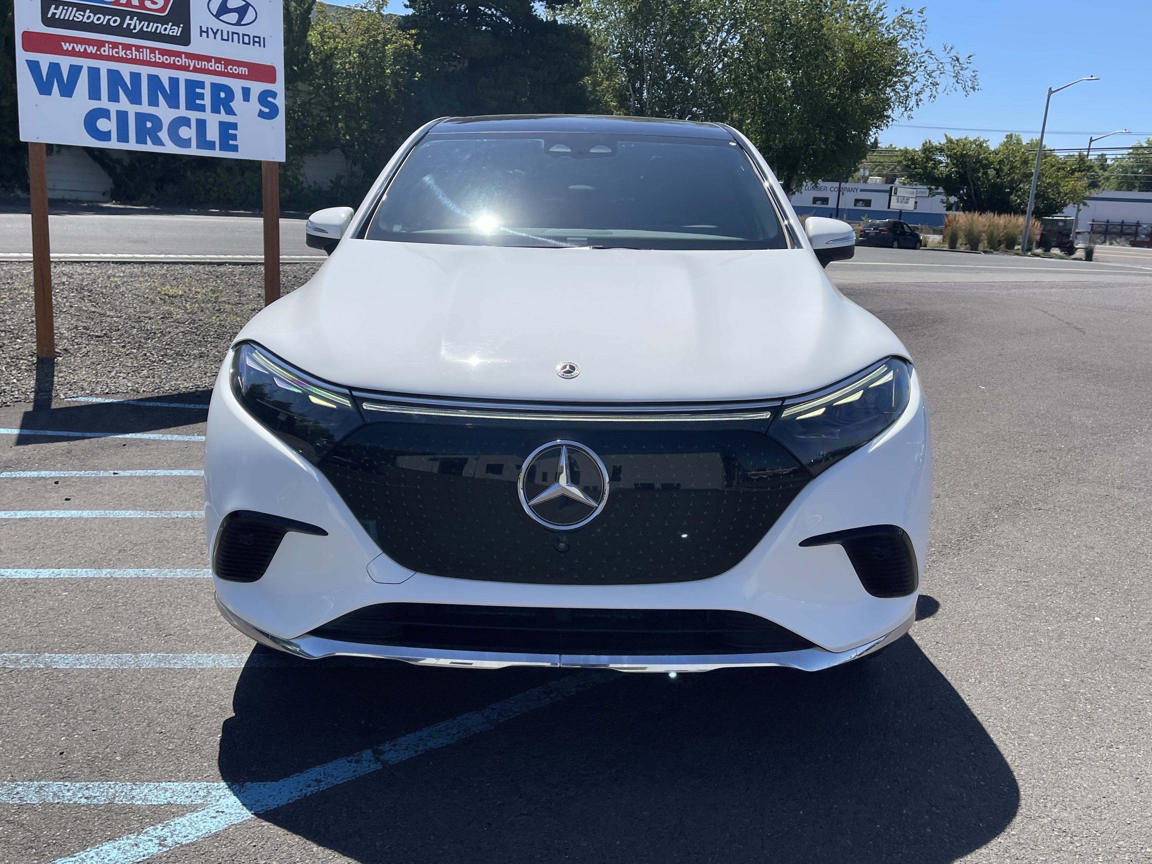 Used 2023 Mercedes-Benz EQS 450+ 4MATIC SUV image 8