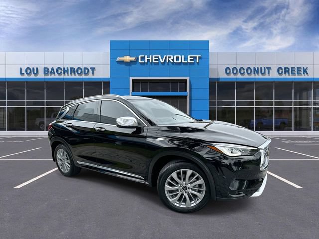 Used 2023 INFINITI QX50 Luxe w/ Accent Package FWD image 1