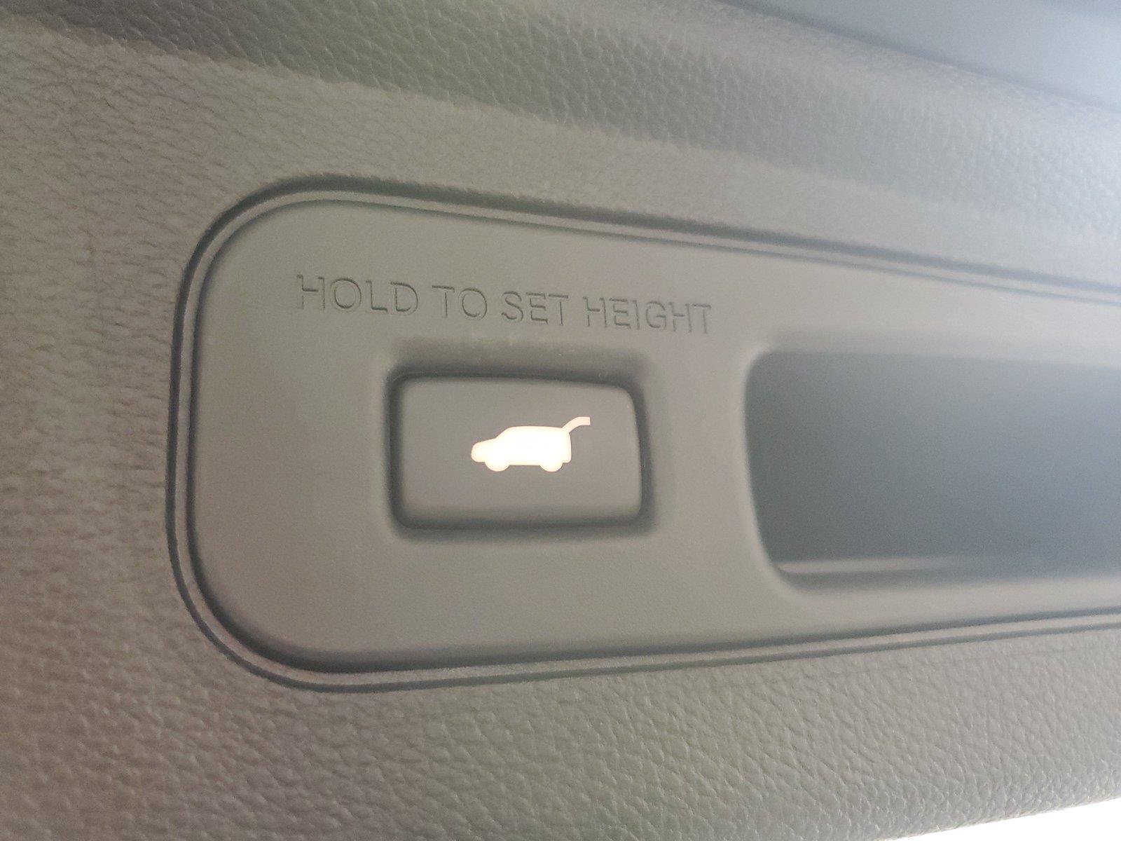 Used 2025 Honda Odyssey EX-L image 9