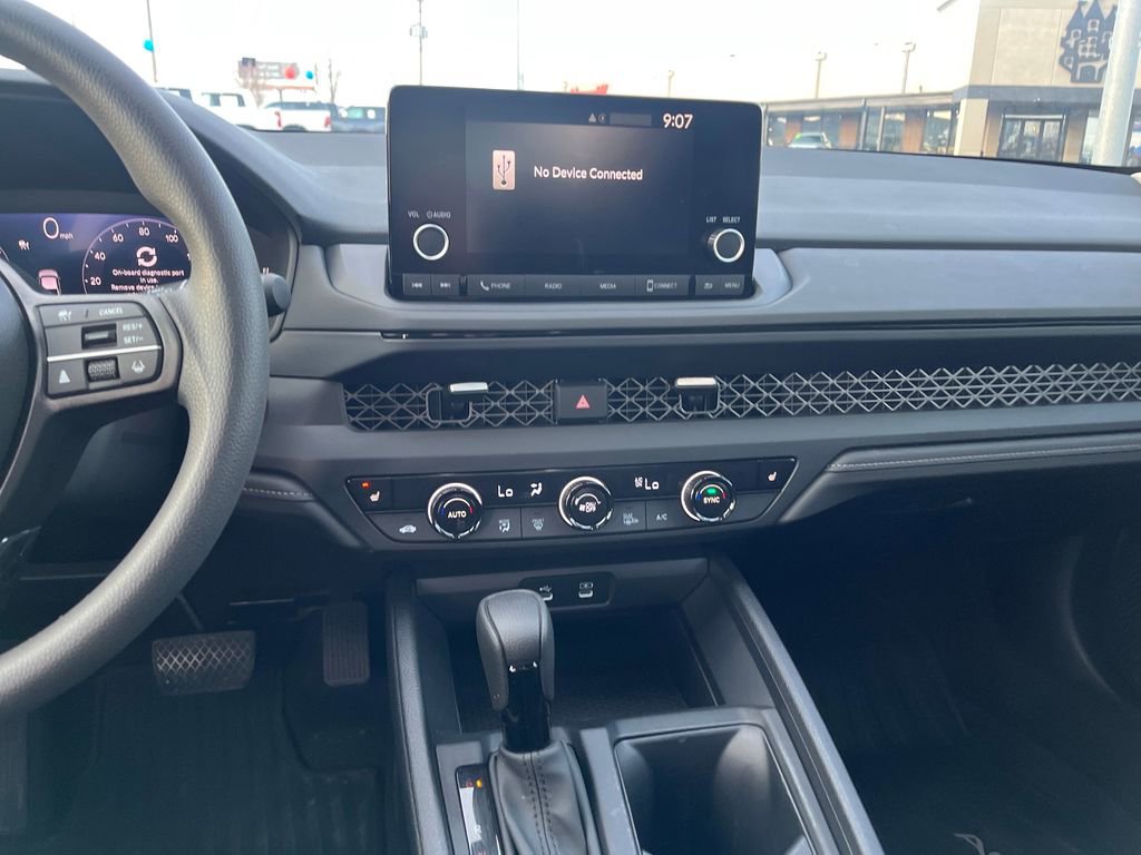 Used 2024 Honda Accord EX image 28