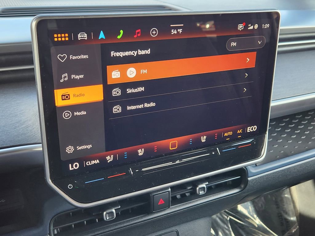 New 2025 Volkswagen ID. Buzz Pro S image 11