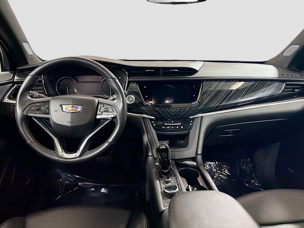 Used 2024 Cadillac XT6 Premium Luxury AWD/4WD image 26
