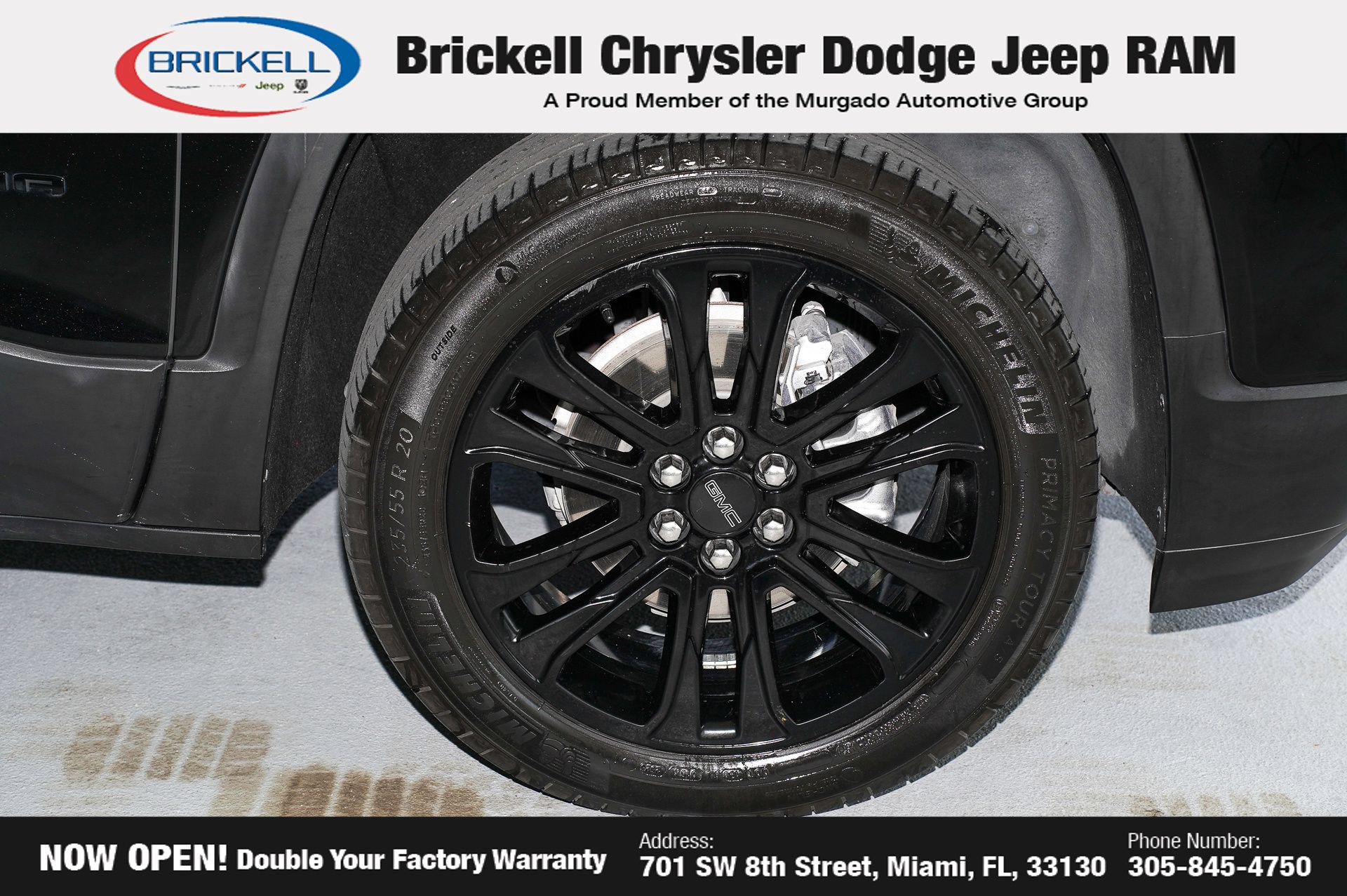 Used 2022 GMC Acadia SLE w/ Driver Convenience Package FWD image 44