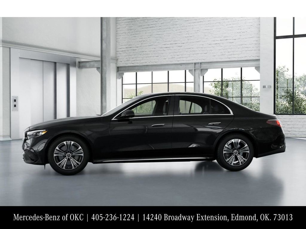 Used 2025 Mercedes-Benz E 350 4MATIC Sedan image 35