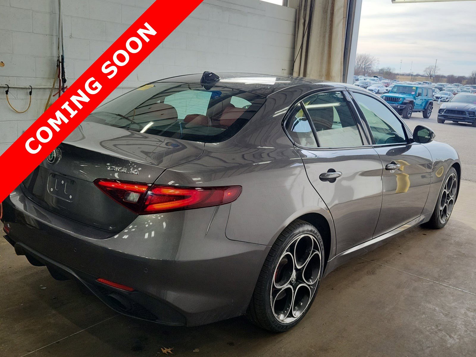 Used 2022 Alfa Romeo Giulia Veloce image 5