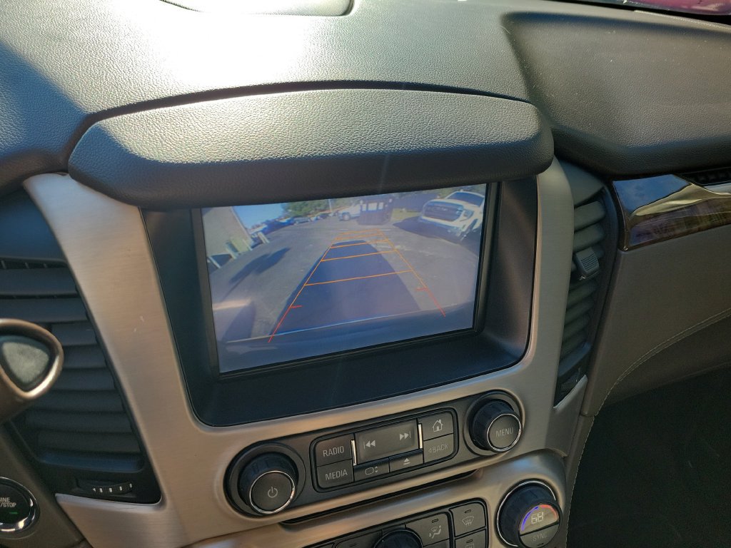 Used 2015 GMC Yukon Denali w/ Open Road Package AWD/4WD image 32