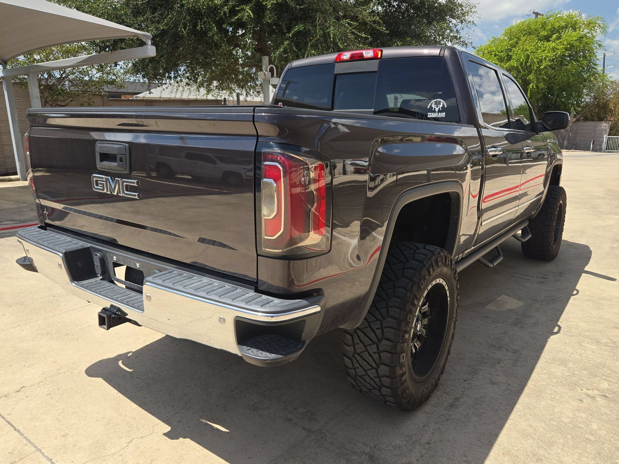 Used 2016 GMC Sierra 1500 SLT w/ Texas SLT Premium Package RWD image 3