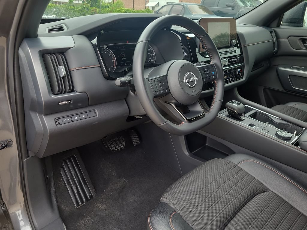 Certified 2025 Nissan Pathfinder Rock Creek AWD/4WD image 18