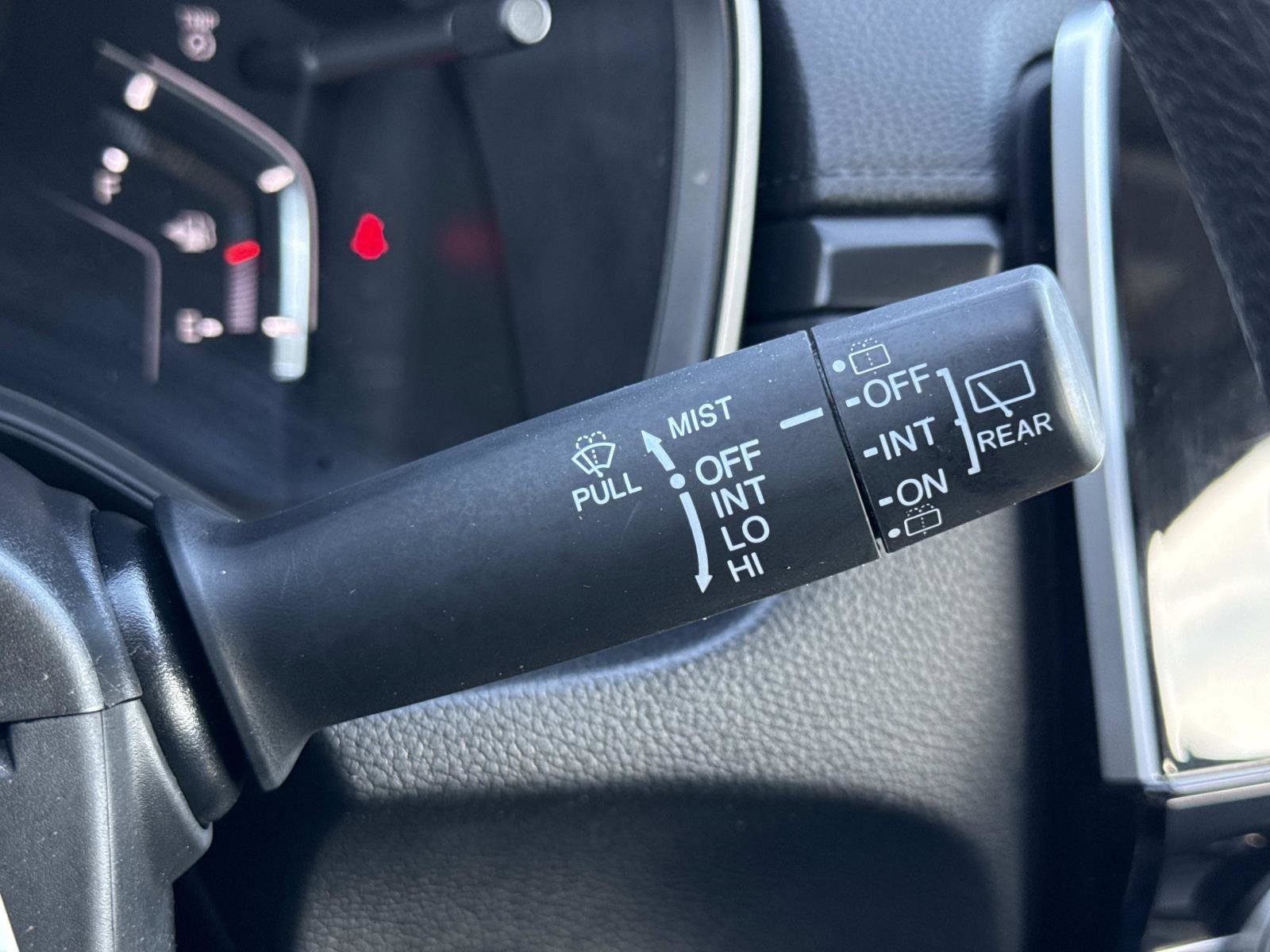 Used 2020 Honda CR-V LX image 10